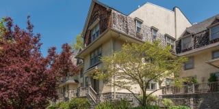 415 W LANCASTER AVENUE 415 W LANCASTER AVENUE Photo Gallery 1