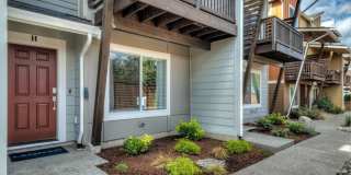 17535 110th Ave E Unit F 17535 110th Ave E Unit F Photo Gallery 1