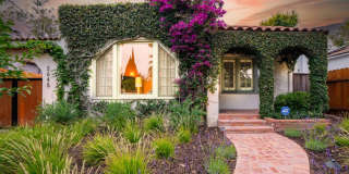 2643 S Bentley Ave 2643 S Bentley Ave Photo Gallery 1