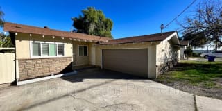 515 Ramona Ave 515 Ramona Ave Photo Gallery 1