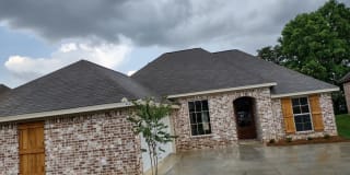 464 Silver Hill Drive 464 Silver Hill Drive Photo Gallery 1