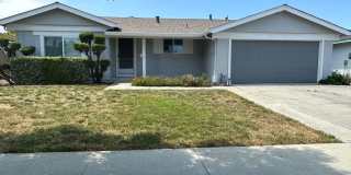6055 Foothill Glen Dr 6055 Foothill Glen Dr Photo Gallery 1