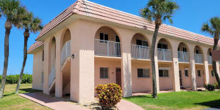 8000 Ridgewood Avenue 8000 Ridgewood Avenue Photo Gallery 1