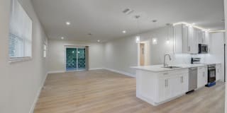 434 SW 9th Street 434 SW 9th Street Photo Gallery 1