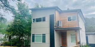 5940 21st Ave SW 5940 21st Ave SW Photo Gallery 1