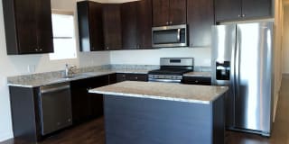 4023 N. Narragansett, Unit 104 4023 N. Narragansett, Unit 104 Photo Gallery 1