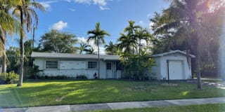 19700 Whispering Pines Road 19700 Whispering Pines Road Photo Gallery 1