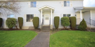 323 S 327th Lane #15D 323 S 327th Lane #15D Photo Gallery 1