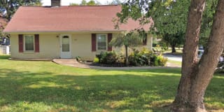 300 Rose Ave. 300 Rose Ave. Photo Gallery 1
