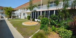 210 PARK BOULEVARD N 210 PARK BOULEVARD N Photo Gallery 1