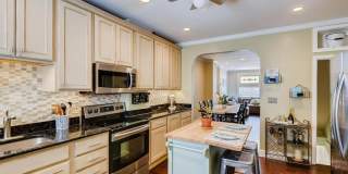 146 S Ellwood Ave 146 S Ellwood Ave Photo Gallery 1