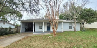 6319 E Shore Dr 6319 E Shore Dr Photo Gallery 1