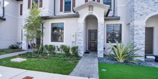 14778 SW 181st Ter 14778 SW 181st Ter Photo Gallery 1