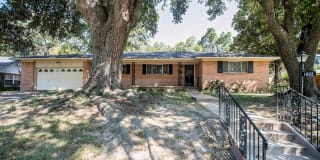 1802 Montrose Dr 1802 Montrose Dr Photo Gallery 1