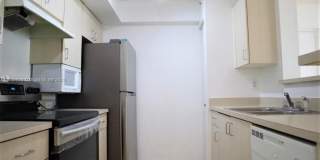 711 SW 111th Way 711 SW 111th Way Photo Gallery 1