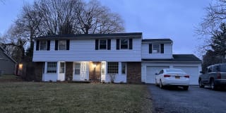 1071/1073 Bay Road - 1 1071/1073 Bay Road - 1 Photo Gallery 1
