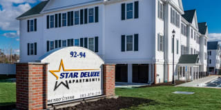 Star Deluxe Apartments Star Deluxe Apartments Photo Gallery 1