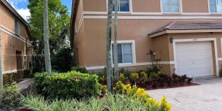 2090 NW 99th Way 2090 NW 99th Way Photo Gallery 1