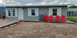1123 South Live Oak Street 1123 South Live Oak Street Photo Gallery 1