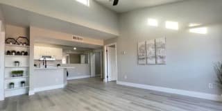 5142 South Jones Boulevard 5142 South Jones Boulevard Photo Gallery 1