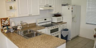 213 Meadow Ln 213 Meadow Ln Photo Gallery 1