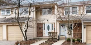 1590 BRENTWOOD Drive 1590 BRENTWOOD Drive Photo Gallery 1