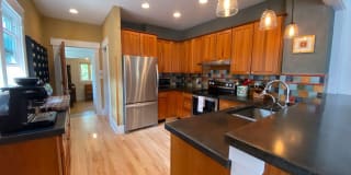 319 N Grand Ave 319 N Grand Ave Photo Gallery 1