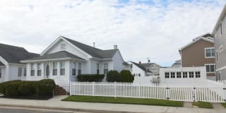 104 N 35th Ave 104 N 35th Ave Photo Gallery 1