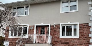 142 Mansion Avenue 142 Mansion Avenue Photo Gallery 1