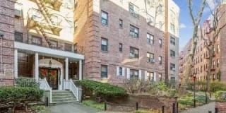 83-75 118th Street 83-75 118th Street Photo Gallery 1