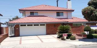 9171 Regatta Dr. 9171 Regatta Dr. Photo Gallery 1