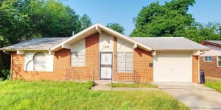 3324 Parker Dr 3324 Parker Dr Photo Gallery 1
