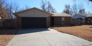 3904 N Shadybrook 3904 N Shadybrook Photo Gallery 1
