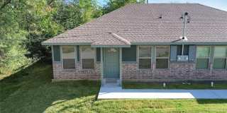 324 W Munson Street 324 W Munson Street Photo Gallery 1