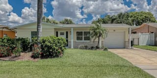 37 CITRUS DRIVE 37 CITRUS DRIVE Photo Gallery 1