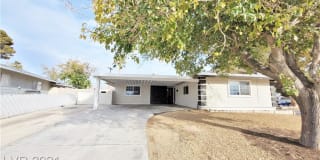 2560 Masters Circle 2560 Masters Circle Photo Gallery 1