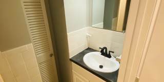 1423 Southwest Byron Street - B 1423 Southwest Byron Street - B Photo Gallery 1