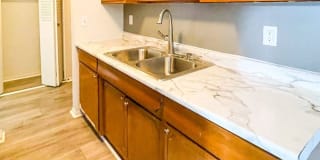 Experience the Ultimate Outdoor Lifestyle at our St. Louis Park Apartments, Adjacent to Aquila Park! Experience the Ultimate Outdoor Lifestyle at our St. Louis Park Apartments, Adjacent to Aquila Park! Photo Gallery 1
