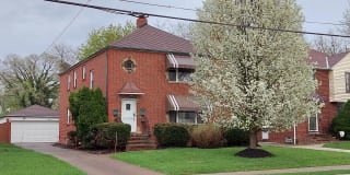 2291 Lakeview Ave 2291 Lakeview Ave Photo Gallery 1