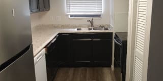 2541 S Myrtle Ave D 2541 S Myrtle Ave D Photo Gallery 1