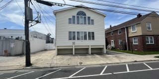 6 N Adams Ave 6 N Adams Ave Photo Gallery 1