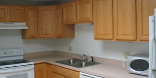 688 Boston Post Rd E Apt 323 688 Boston Post Rd E Apt 323 Photo Gallery 1