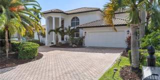 2940 NE 164th St 2940 NE 164th St Photo Gallery 1
