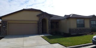 3934 S Parkwood 3934 S Parkwood Photo Gallery 1