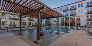 4600 Ross 4600 Ross Photo Gallery 1