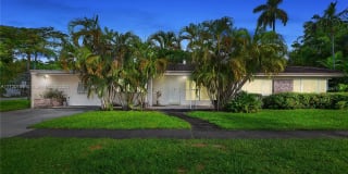 2901 N Bay Rd 2901 N Bay Rd Photo Gallery 1