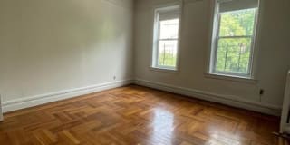 4582 Manhattan College Parkway 4582 Manhattan College Parkway Photo Gallery 1