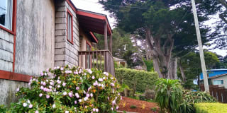 400 Carmel Avenue 400 Carmel Avenue Photo Gallery 1