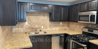 2221 E Beverly Ln 2221 E Beverly Ln Photo Gallery 1