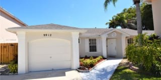 9912 Southwest 117th Place 9912 Southwest 117th Place Photo Gallery 1